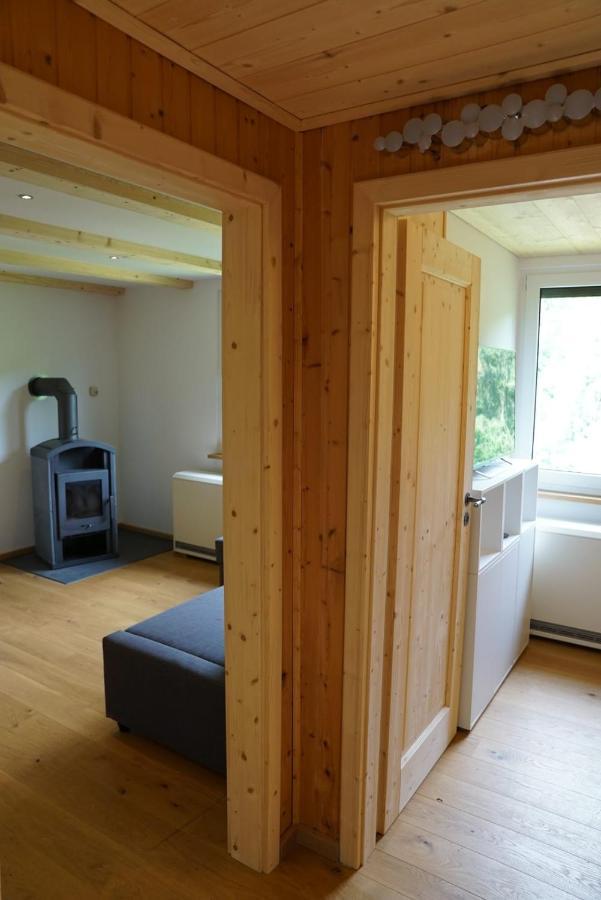 Ruhiges Ferienhaus Am Waldrand Mit Sauna Und Kamin - Hellaberg II Langenbach  外观 照片