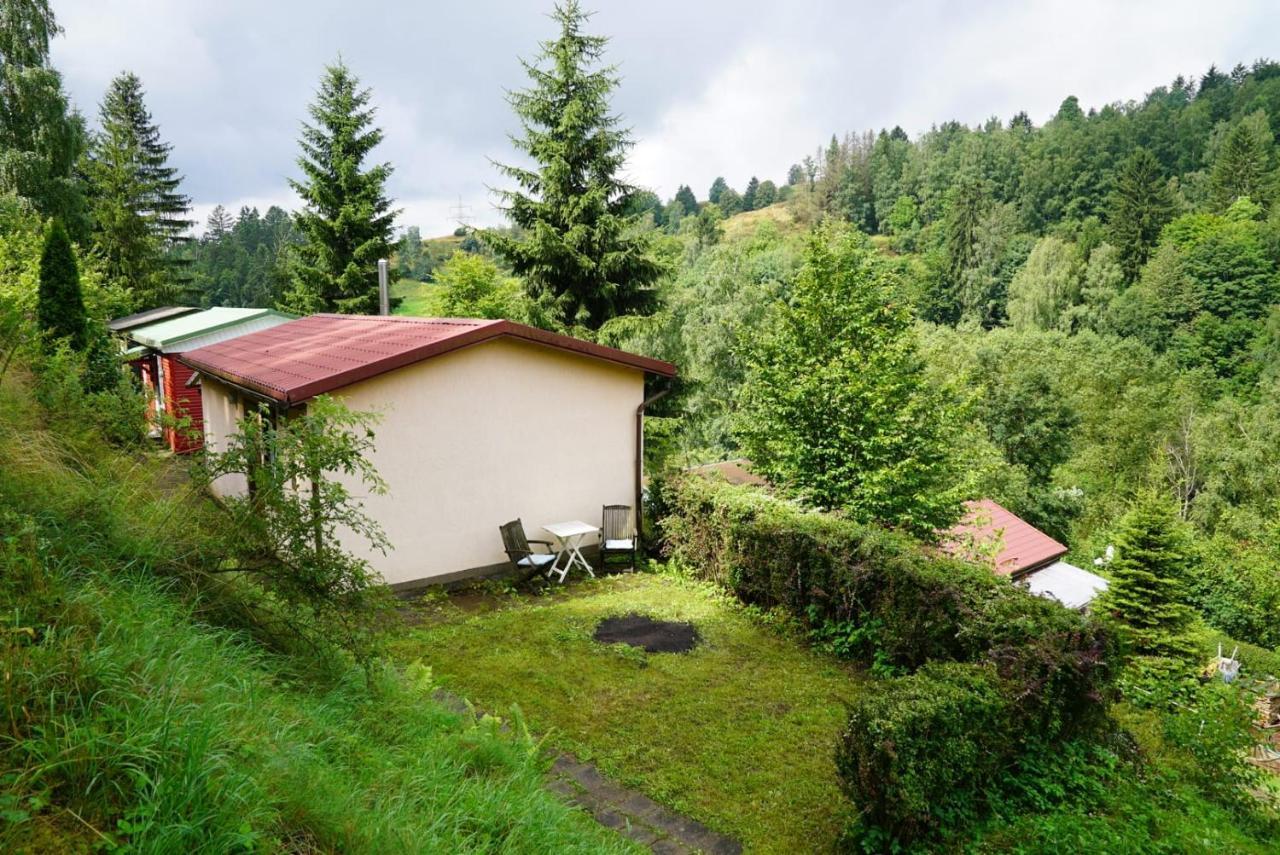Ruhiges Ferienhaus Am Waldrand Mit Sauna Und Kamin - Hellaberg II Langenbach  外观 照片