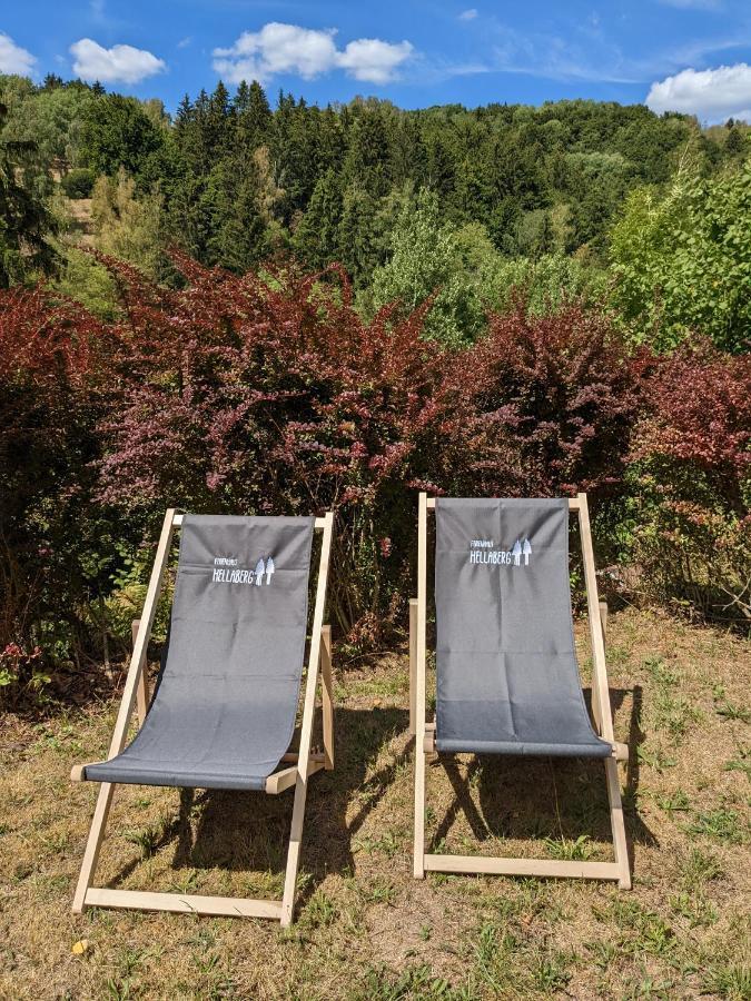 Ruhiges Ferienhaus Am Waldrand Mit Sauna Und Kamin - Hellaberg II Langenbach  外观 照片